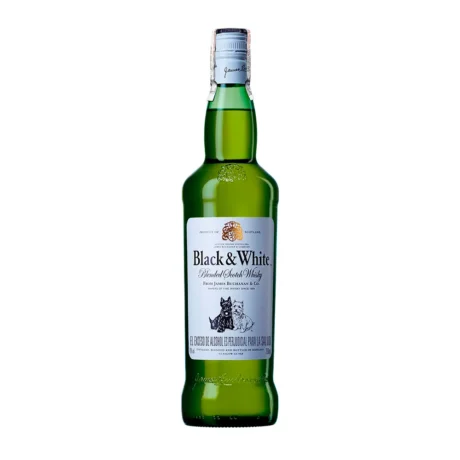 Black And white 8 Años Whisky 700 Ml